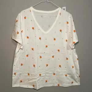 Old Navy Cream Tee with Pumpkin Pattern XL BNWT